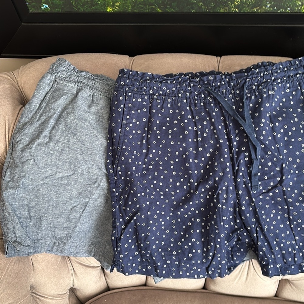 Jachs  Girlfriend Shorts Large Paperbag Waist Navy and White Micro Floral Denim